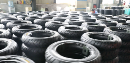 　全廠建成后，可年產(chǎn)農(nóng)業(yè)子午胎200萬(wàn)套、工業(yè)實(shí)心胎100萬(wàn)套、工程胎50萬(wàn)套、工業(yè)特種胎300萬(wàn)套、電摩胎2000萬(wàn)套。