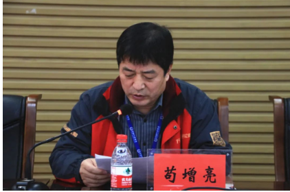 集團(tuán)精益研究院執(zhí)行院長(zhǎng)閆圣利做了2023年管理思路分享。