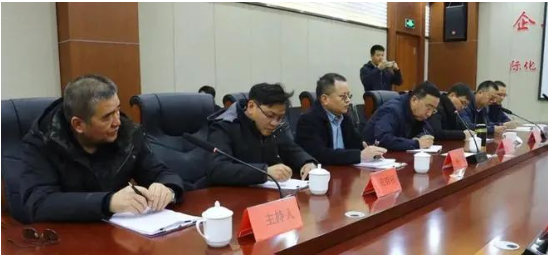 中化二建集團(tuán)有限公司第五分公司總經(jīng)理韓亞軍表示，蘭州金剛輪胎有限責(zé)任公司改擴(kuò)建項(xiàng)目是甘肅省重點(diǎn)工程，此次達(dá)成的戰(zhàn)略合作，將加大人力物力投入，以一流的管理、一流的技術(shù)、一流的服務(wù)，與相關(guān)單位密切配合，把項(xiàng)目建設(shè)成為精品工程。