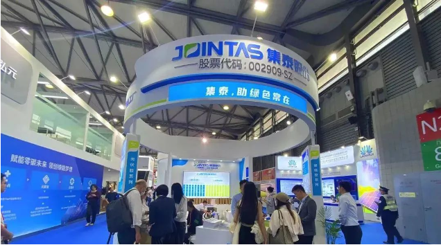 據(jù)了解，集泰股份在光伏膠市場取得了亮眼的成績。他們憑借科技創(chuàng)新能力突出、技術(shù)指標(biāo)國際領(lǐng)先以及對產(chǎn)業(yè)發(fā)展的高價值認(rèn)可，榮獲廣東省高新技術(shù)企業(yè)協(xié)會評為“2022年廣東省名優(yōu)高新技術(shù)產(chǎn)品”。