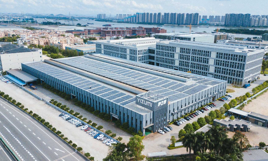 伊之密發(fā)布2023年半年度報告，報告期內(nèi)，伊之密實現(xiàn)營業(yè)收入19.61億元，同比增長2.14%。實現(xiàn)歸屬于上市公司股東的凈利潤2.51億元，同比增長4.73%。實現(xiàn)歸屬于上市公司股東的扣除非經(jīng)常性損益的凈利潤2.42億元，同比增長9.92%?；久抗墒找?.54元。