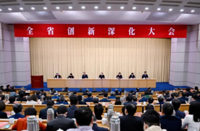 浙江雙箭橡膠股份有限公司的“工業(yè)物料低滾阻輸送材料制備關(guān)鍵技術(shù)及綠色智能輸送系統(tǒng)”項目榮獲2022年度浙江省科學(xué)技術(shù)進(jìn)步三等獎，成為橡膠工業(yè)領(lǐng)域唯一獲獎的企業(yè)。