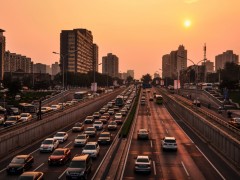 1-6月份，汽車(chē)產(chǎn)銷(xiāo)、出口均大增